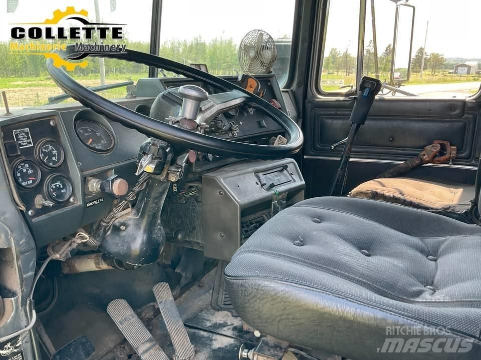Mack R 688 ST وحدات الجر
