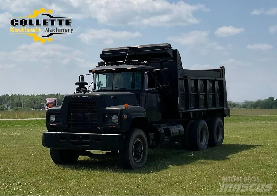 Mack R 688 ST وحدات الجر
