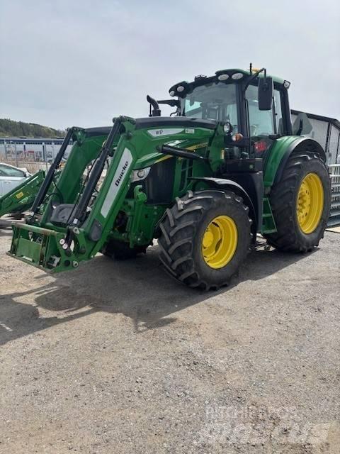 John Deere 6120 M الجرارات