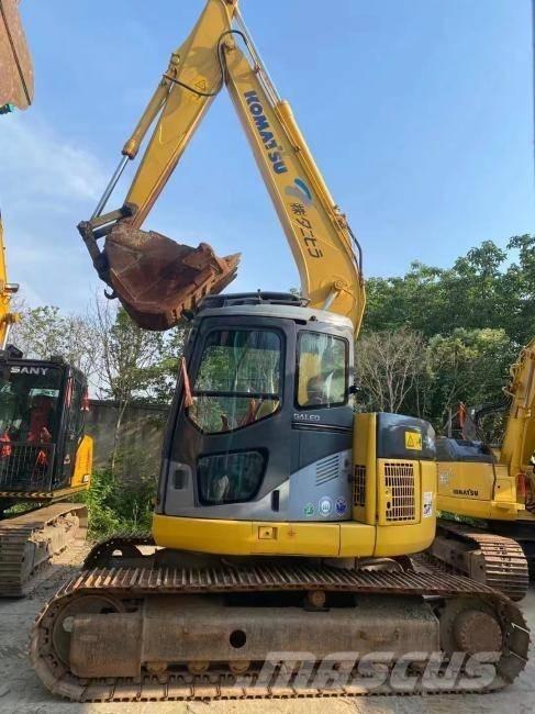 Komatsu PC 138 حفارات زحافة