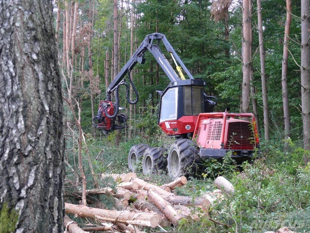 Valmet 911.3 حصادات