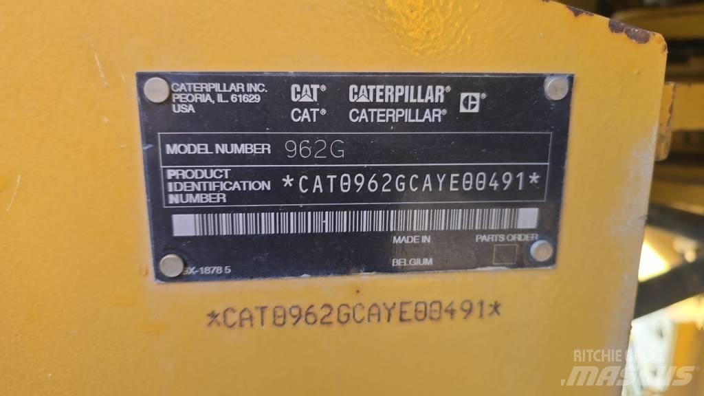 CAT 962 G II لوادر بعجل