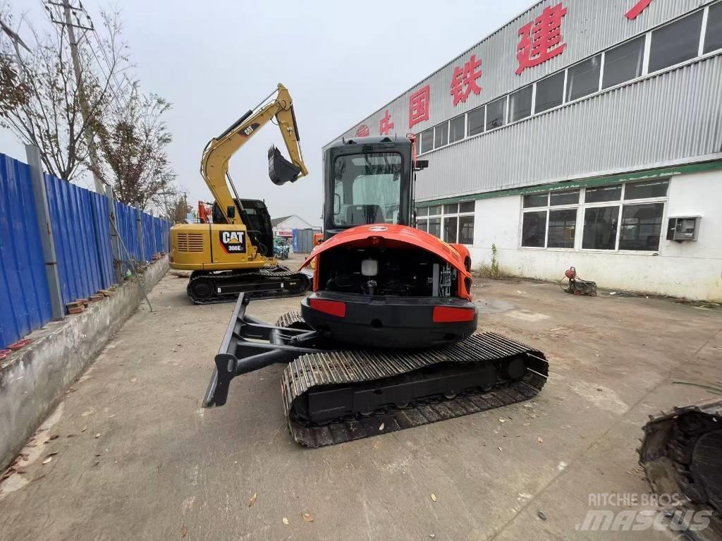 Kubota KX 163 حفارات وسط 7 طن - 12 طن