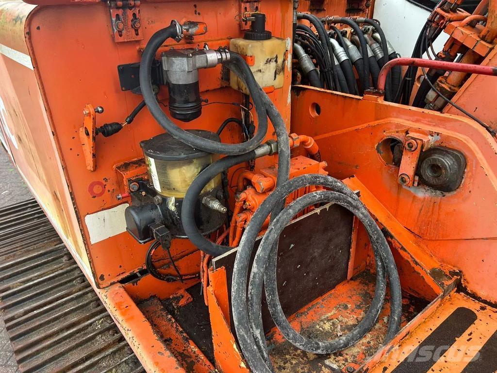 Atlas 1604LC حفارات زحافة