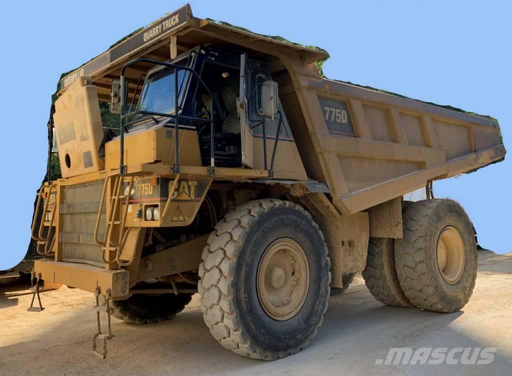 CAT 775 D شاحنات المخلفات الصلبة