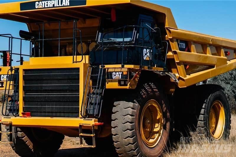 CAT 777D شاحنات أخرى