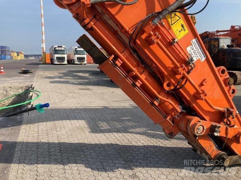 Hitachi ZX490LCH-6 حفارات زحافة