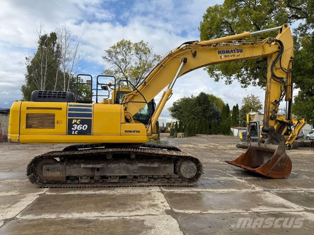 Komatsu PC 360 LC-10 حفارات زحافة