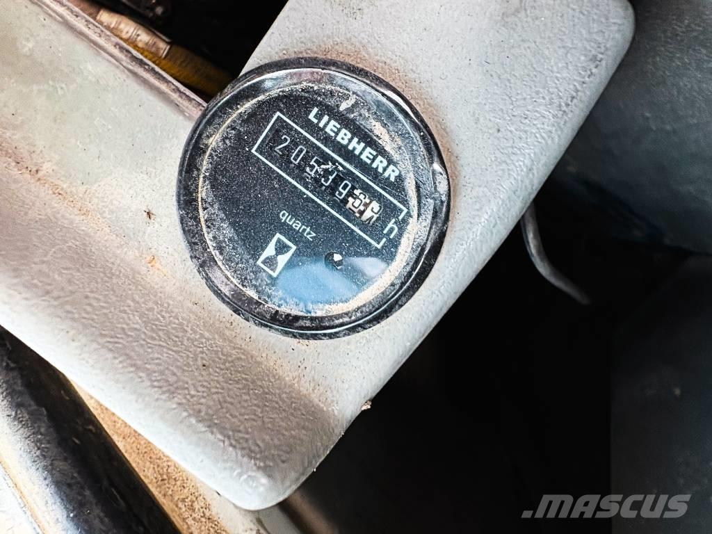 Liebherr R 934 B HD حفارات زحافة