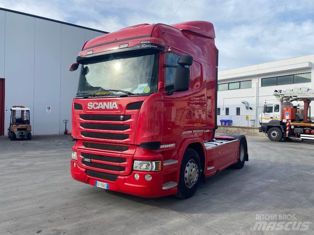 Scania R 490 وحدات الجر