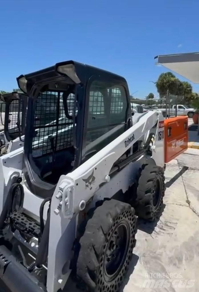 Bobcat S 510 لوادر انزلاقية التوجيه