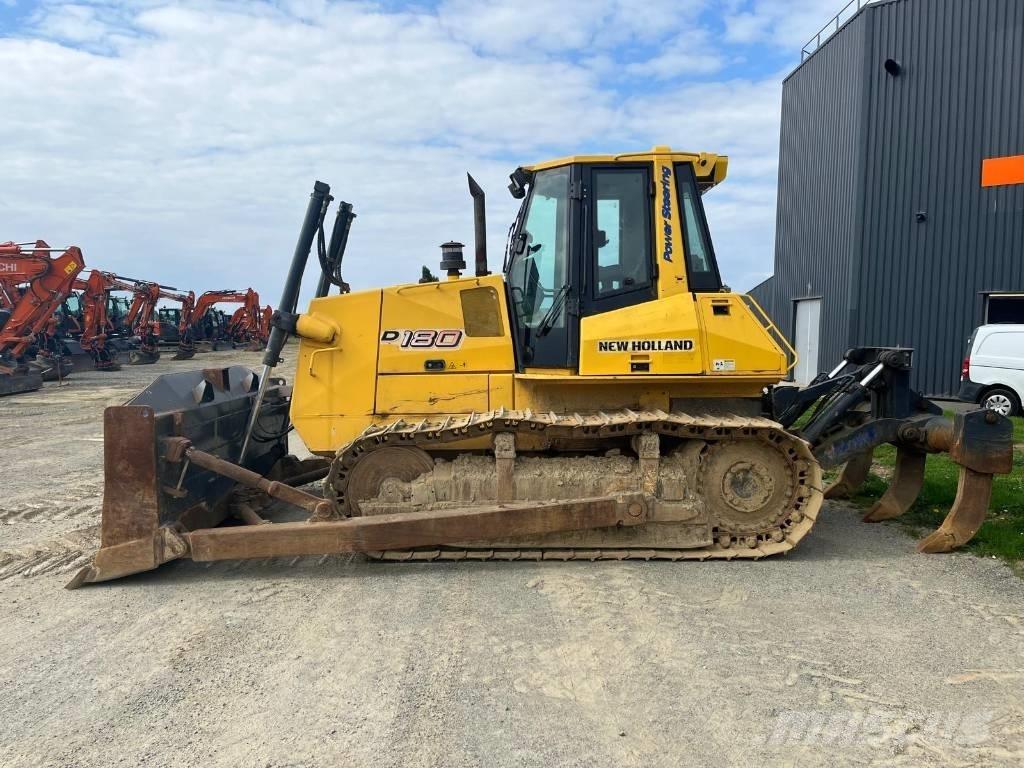 New Holland D180 بلدوزرات مجنزرة