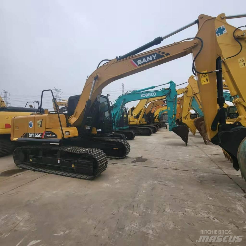 Sany SY 155 C حفارات زحافة