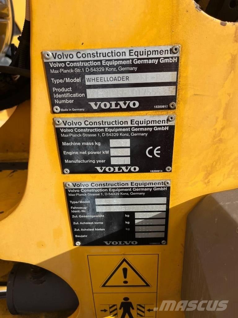 Volvo L 25 F لوادر بعجل
