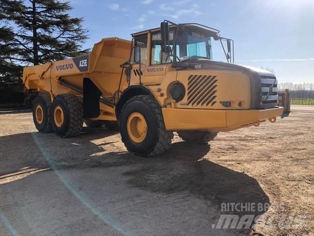 Volvo A 25 E ساحبات مفصلية