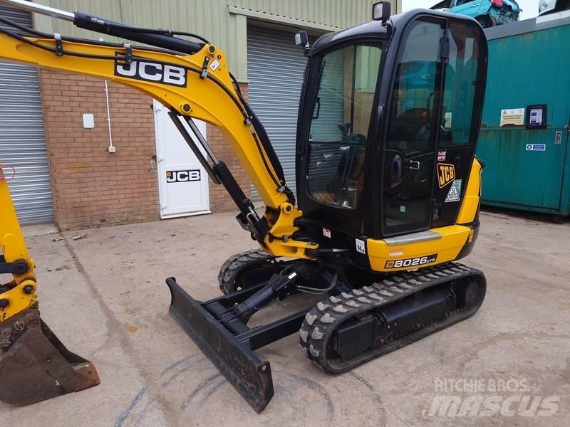 JCB 8026 CTS حفارات صغيرة أقل من 7 طن (حفارات صغيرة)