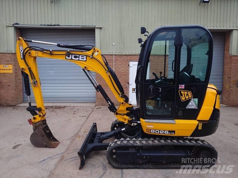 JCB 8026 CTS حفارات صغيرة أقل من 7 طن (حفارات صغيرة)