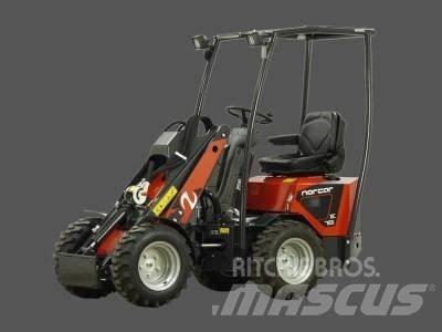 Norcar 755 XC لوادر صغيرة