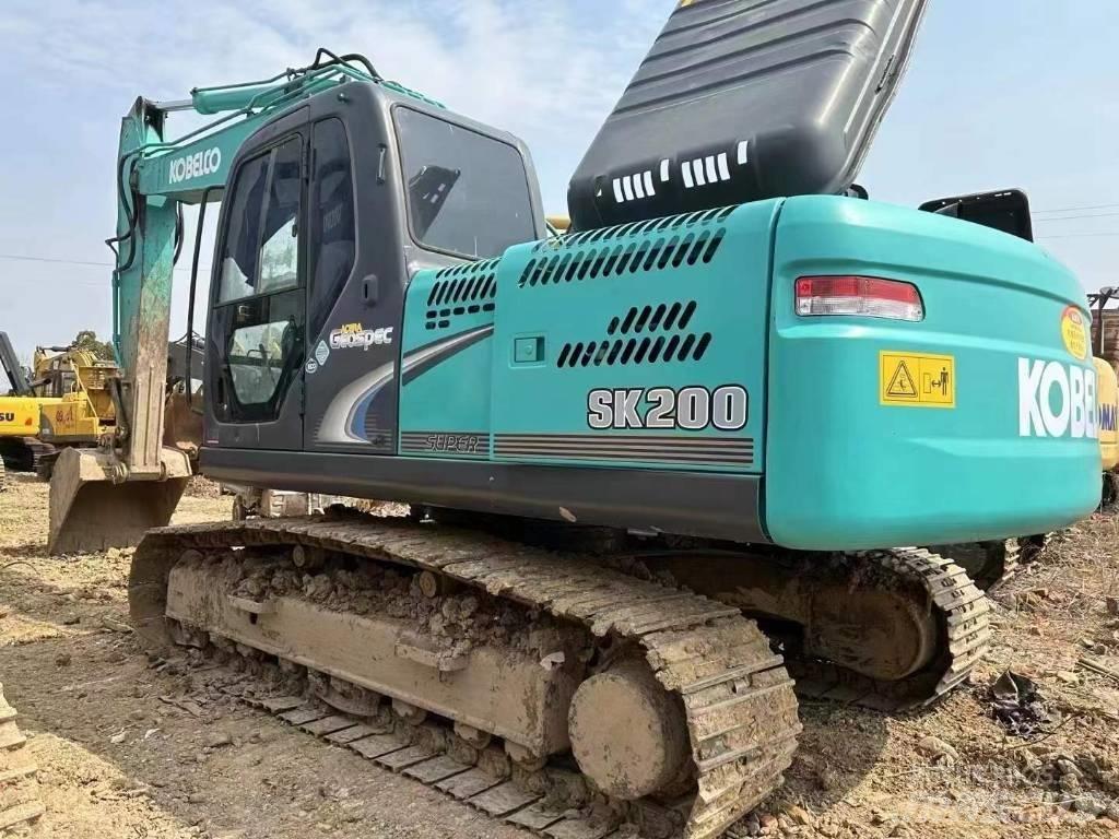 Kobelco SK 200 حفارات زحافة