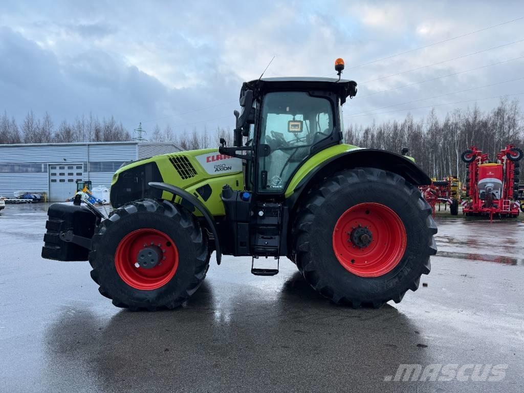 CLAAS Axion 850 الجرارات