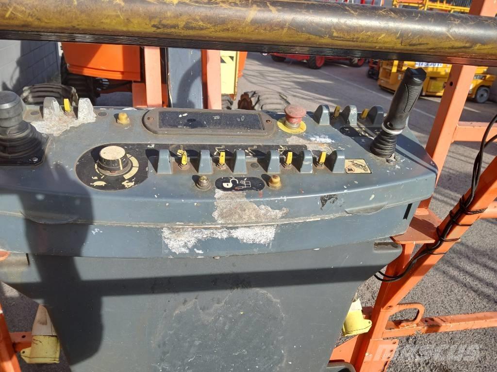 JLG 450 AJ رافعات سلة مفصلية