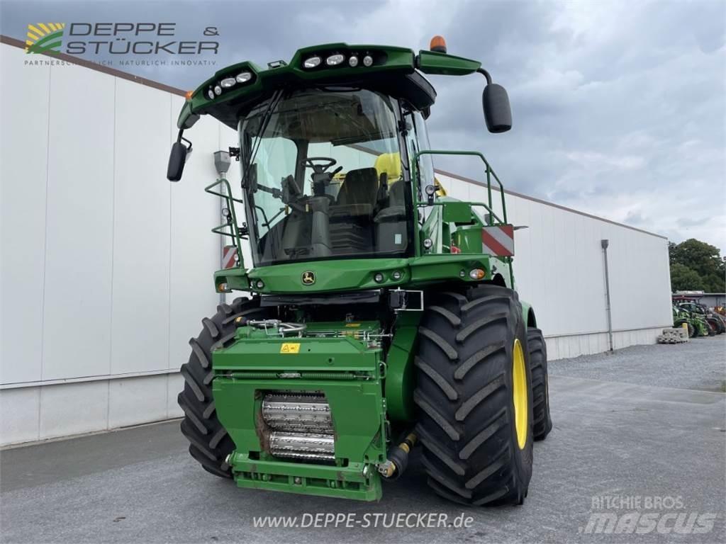 John Deere 8500i حصادات الأعلاف