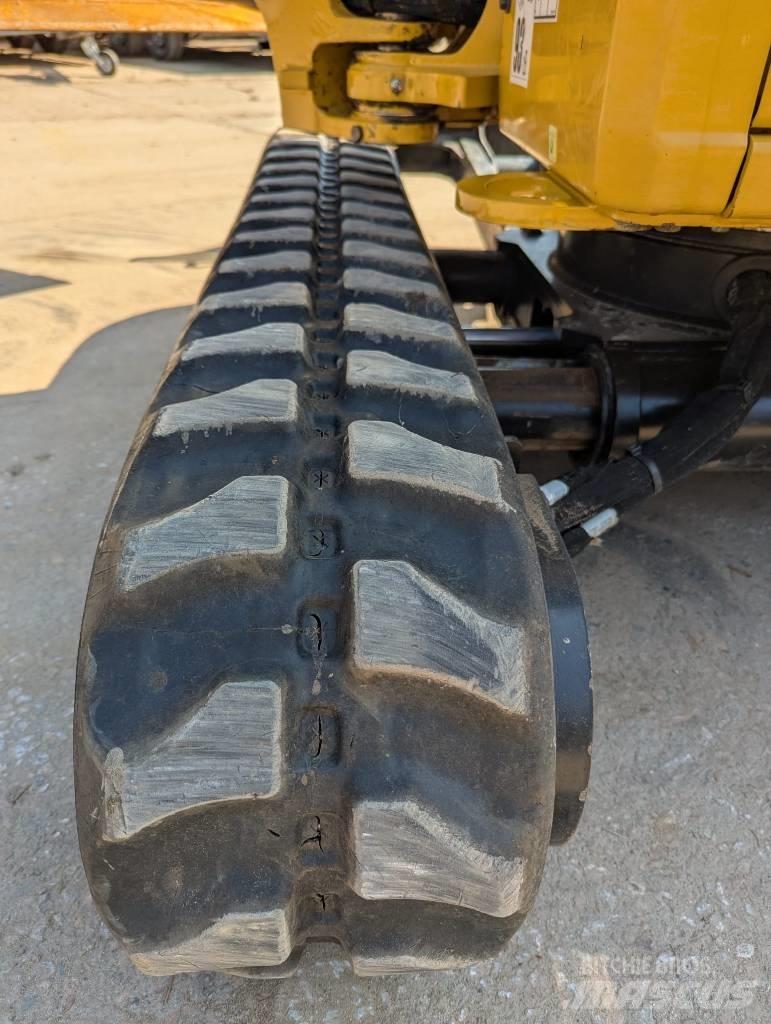 CAT Minibagger 301.8 حفارات صغيرة أقل من 7 طن (حفارات صغيرة)