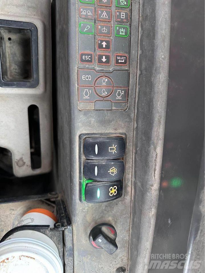 Volvo ECR 40 D حفارات صغيرة أقل من 7 طن (حفارات صغيرة)
