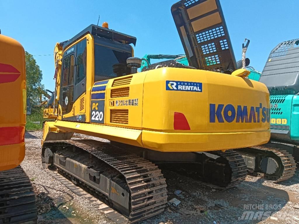 Komatsu PC 220 حفارات زحافة