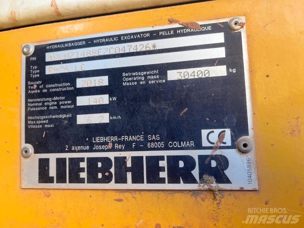 Liebherr R 926 LC حفارات زحافة