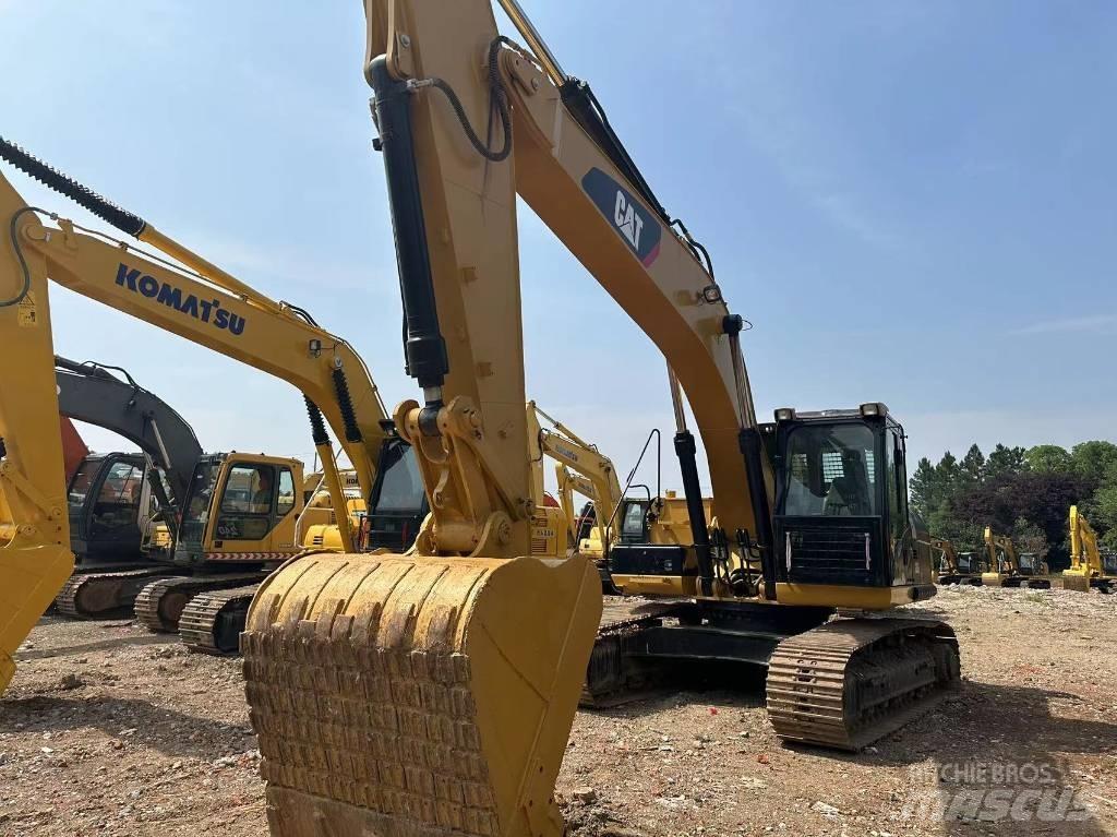 CAT 326D حفارات زحافة