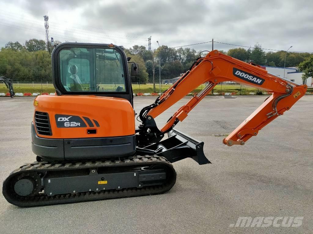 Doosan DX 62 R-3 حفارات صغيرة أقل من 7 طن (حفارات صغيرة)