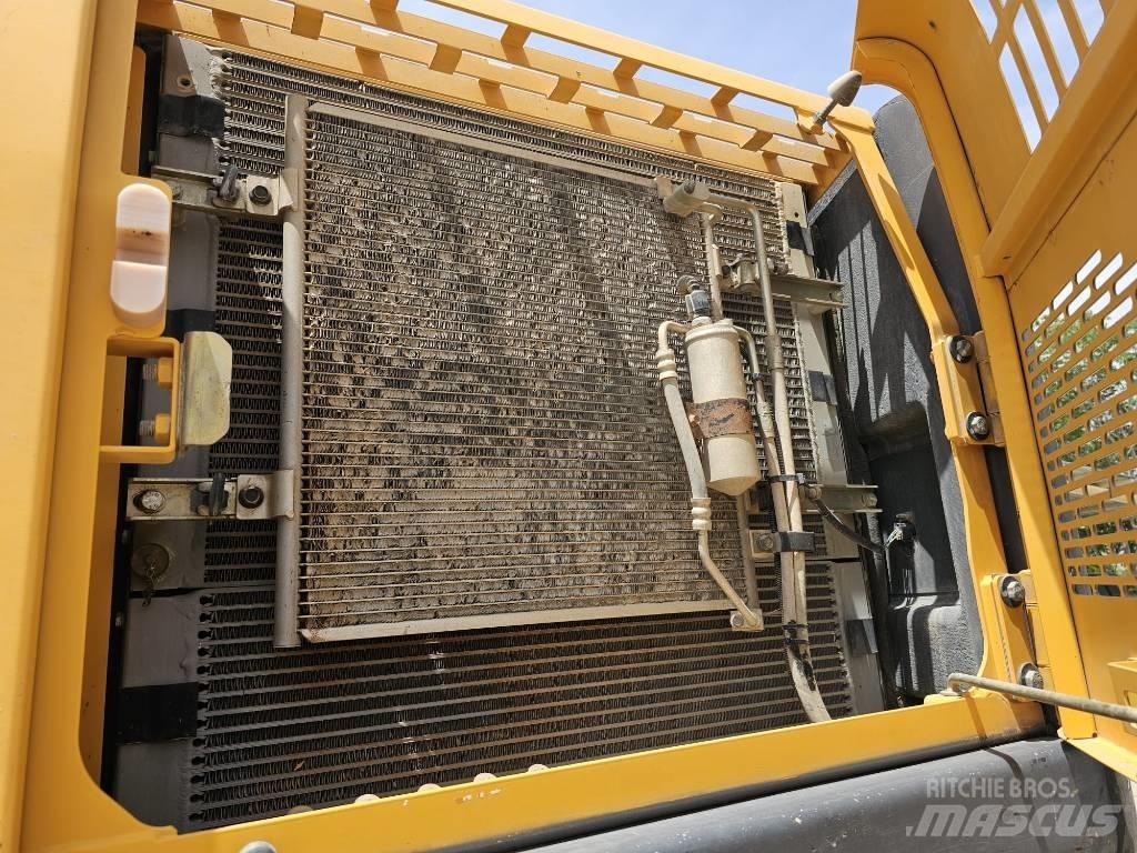 Volvo EW 180 C حفارات بعجل