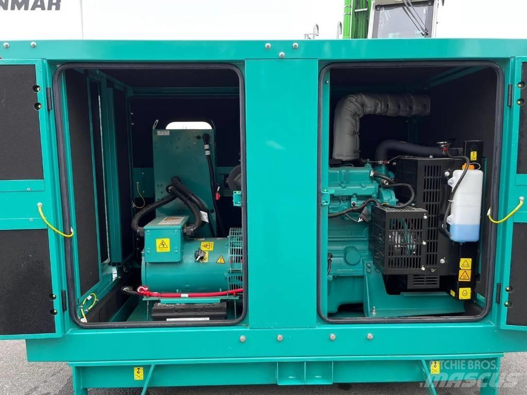 Cummins C33D5 (QES30) مولدات ديزل