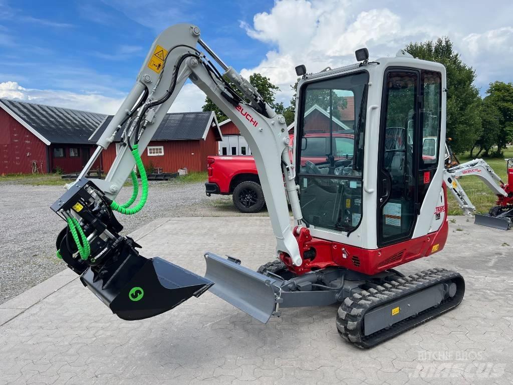 Takeuchi TB320 حفارات صغيرة أقل من 7 طن (حفارات صغيرة)