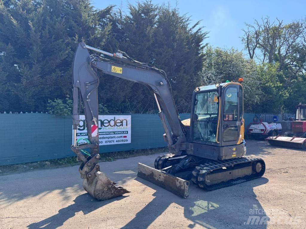 Volvo ECR 58 D حفارات صغيرة أقل من 7 طن (حفارات صغيرة)