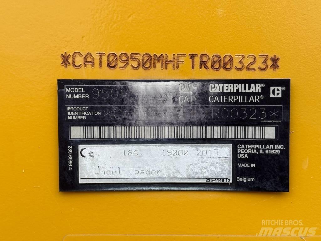 CAT 950 M لوادر بعجل