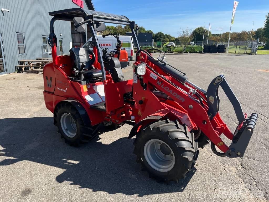 VM Loader 1036 LX لوادر صغيرة