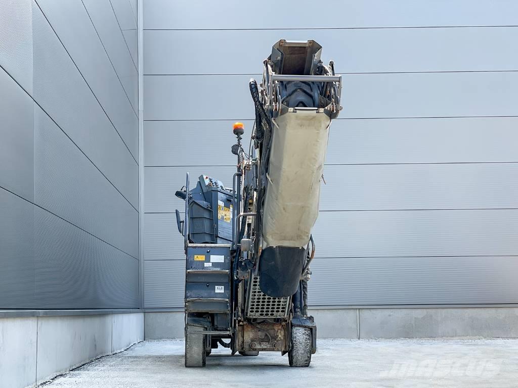 Wirtgen W 50 RI ماكينات الكشط البارد للأسفلت