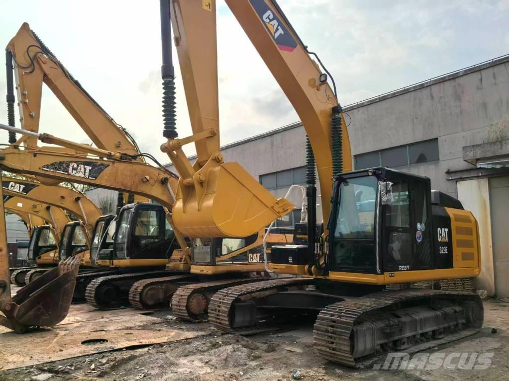 CAT 329 E حفارات زحافة
