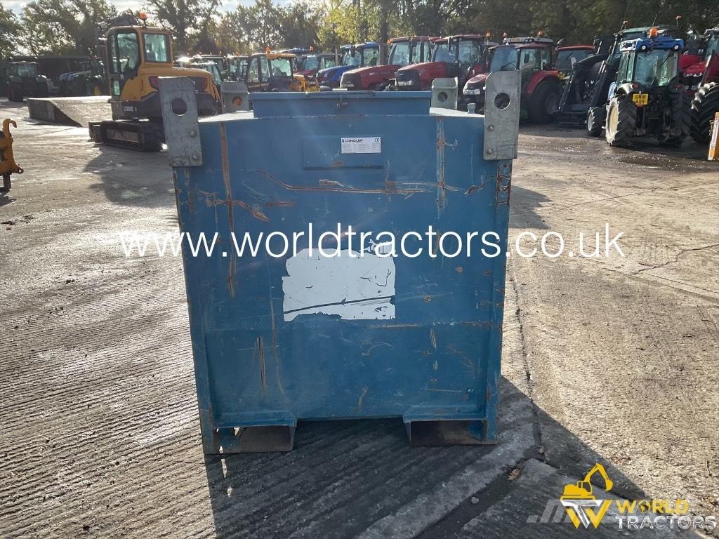  CONQUIP FUEL BOWSER صهاريج الوقود والصهاريج الإضافية