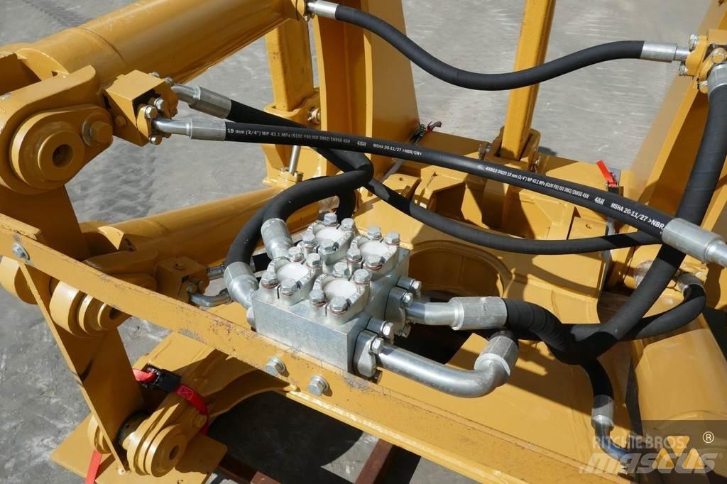 CAT D7E Ripper مكونات أخرى