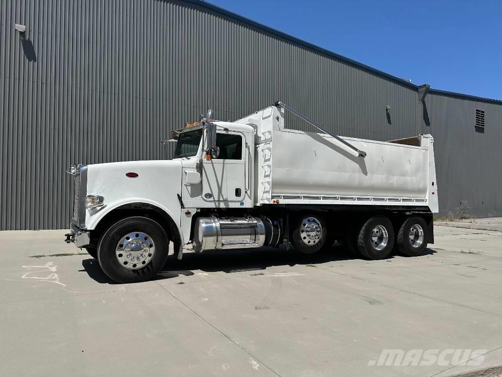 Peterbilt 367 شاحنات قلابة