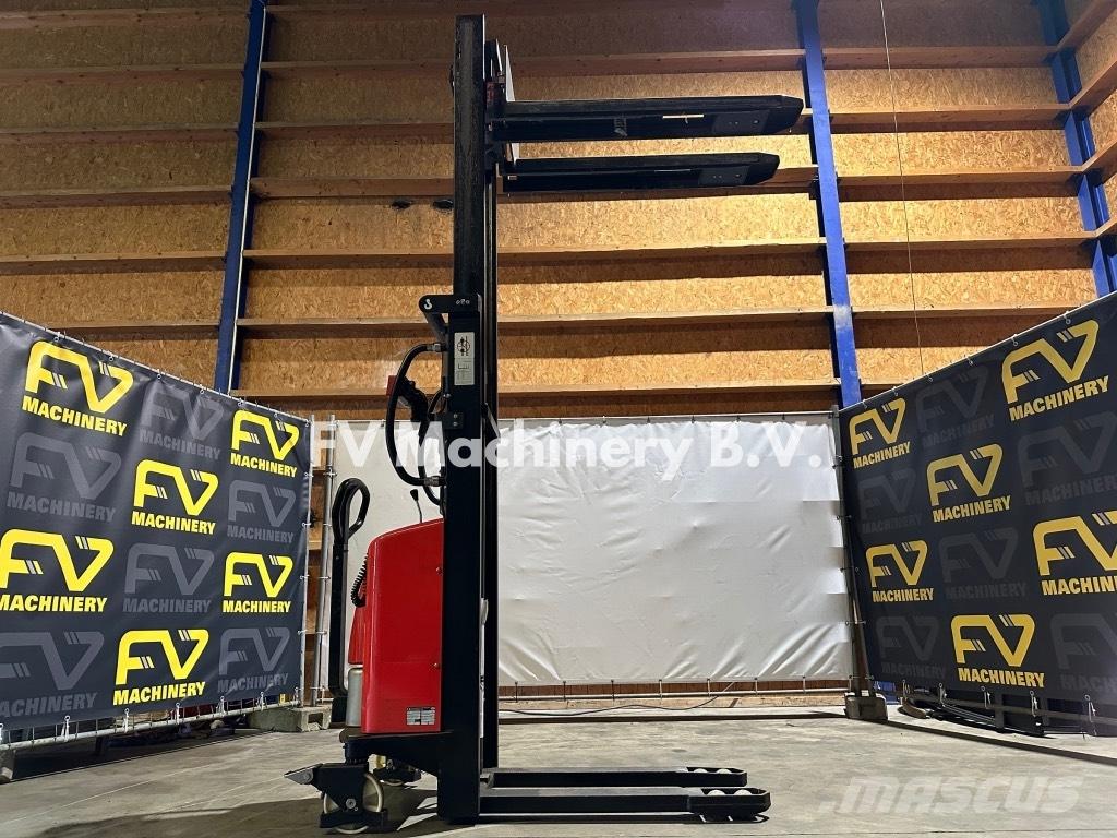 Schefer EHS25 شاحنات مناولة ذات منصة نقالة يدوية