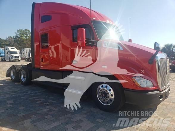 Kenworth T680 وحدات الجر