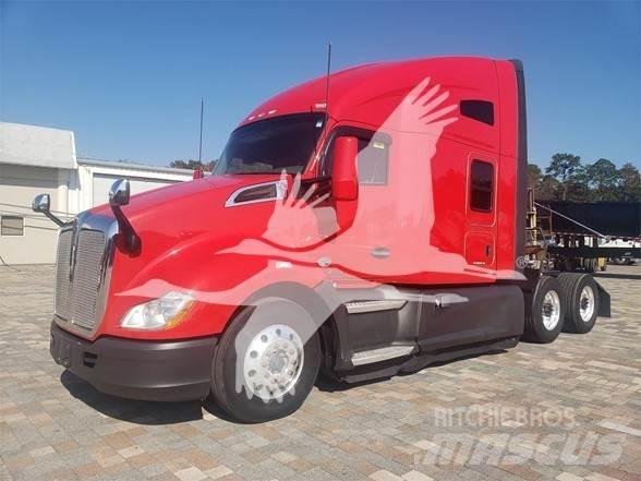 Kenworth T680 وحدات الجر