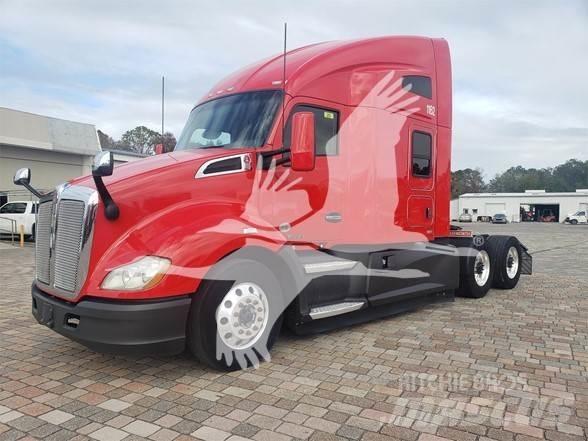 Kenworth T680 وحدات الجر