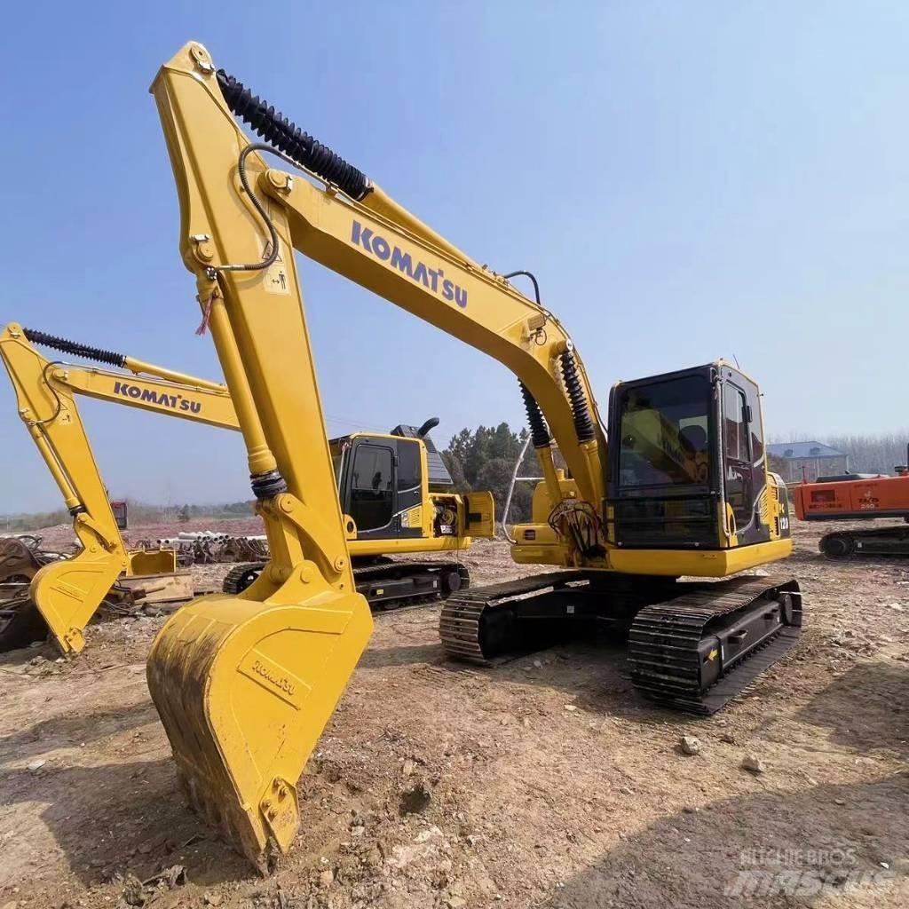 Komatsu PC 120 حفارات وسط 7 طن - 12 طن