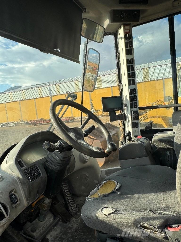 Volvo L 70 F لوادر بعجل