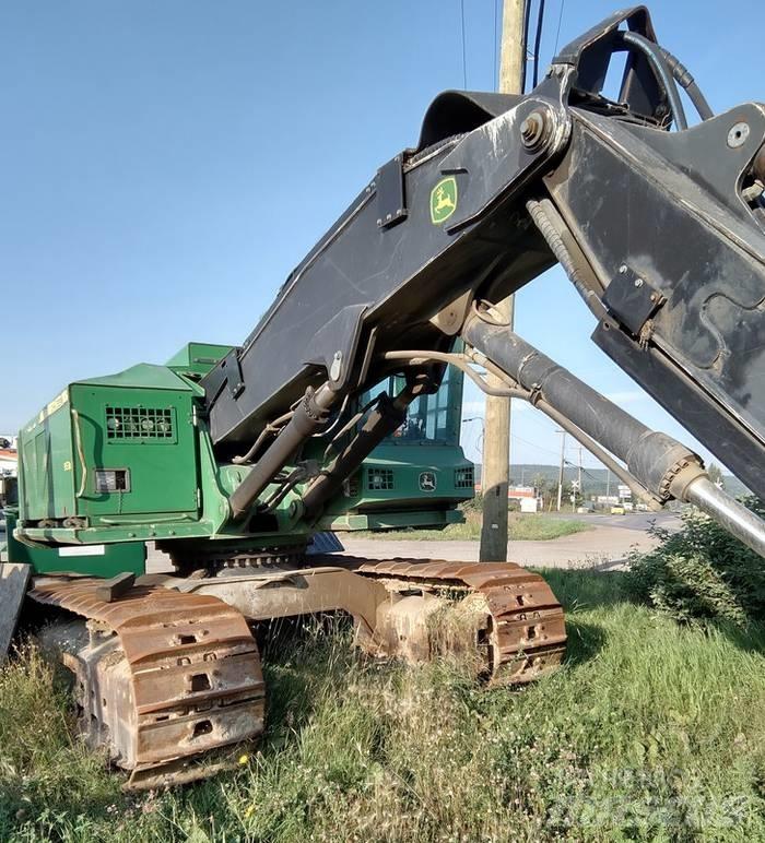 John Deere 953 K قاطعات وجامعات الأشجار